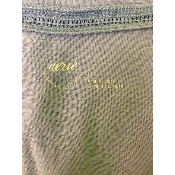 aerie flowy cropped notch neck t-shirt - Picture 5 of 11